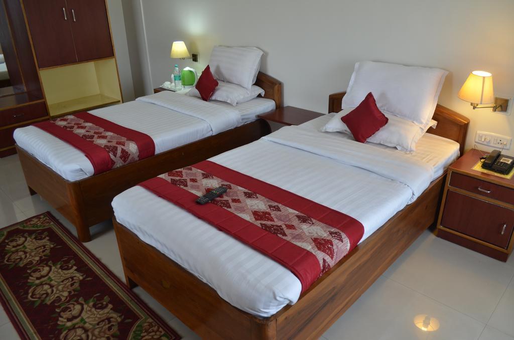 Hotel Rajdhani Regency Guwahati Camera foto